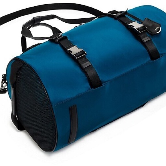 Tumi Voyageur Misty Duffle Bag - Picture 4 of 12